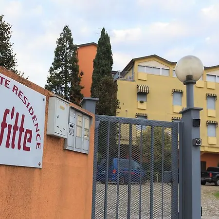 Le Palafitte Apartment *